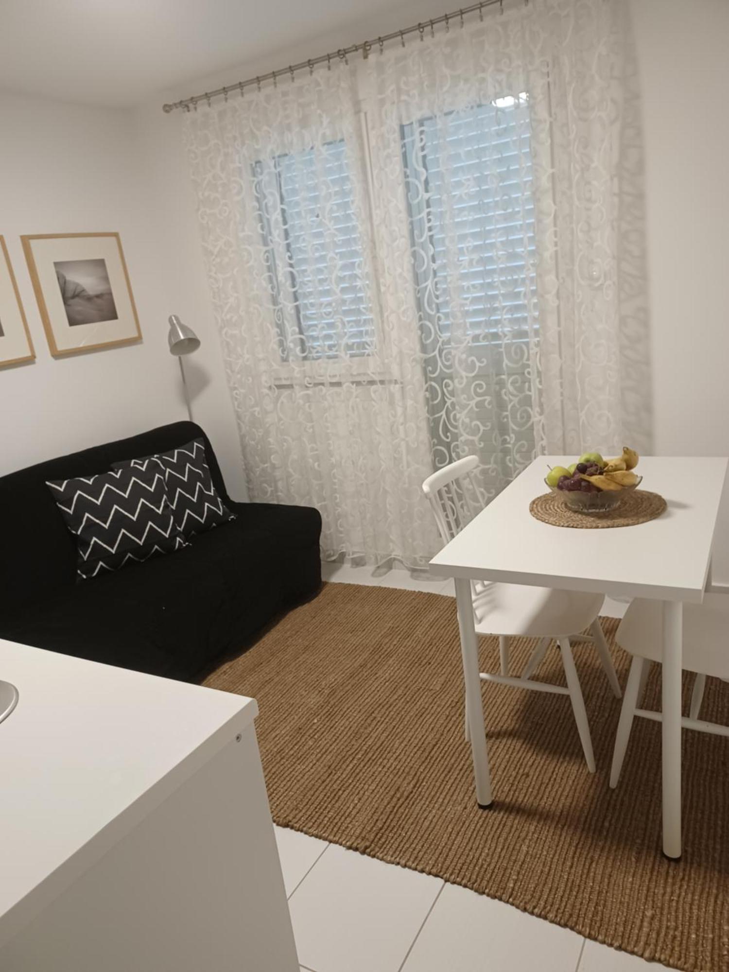 Apartmani Ana - Meka Draga Оброваць Екстер'єр фото
